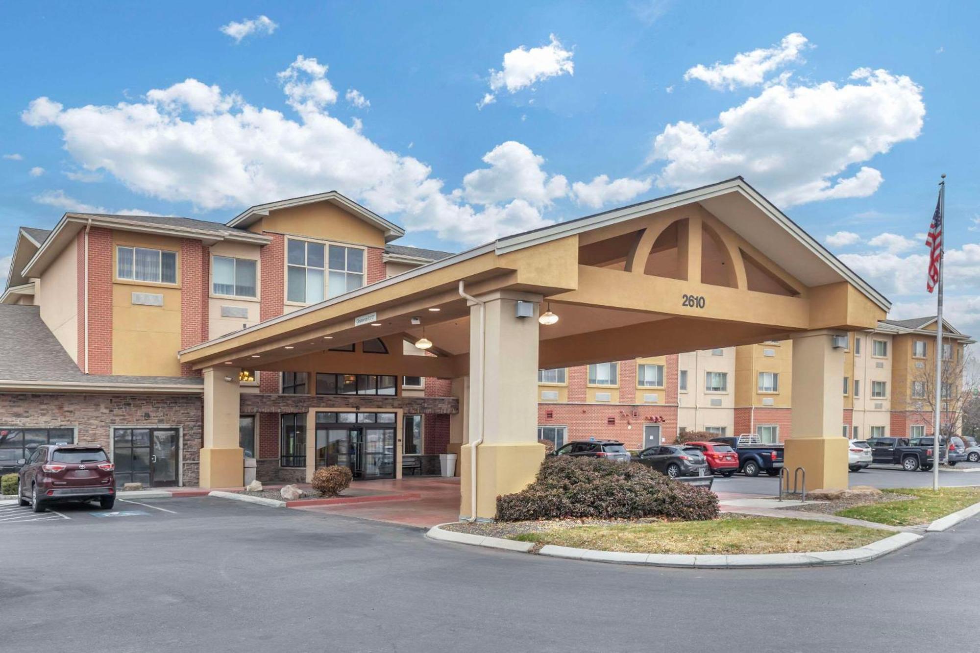 Comfort Suites Boise West Meridian Exterior photo